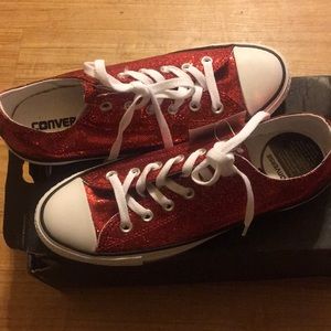 Wizard of Oz Edition Converse